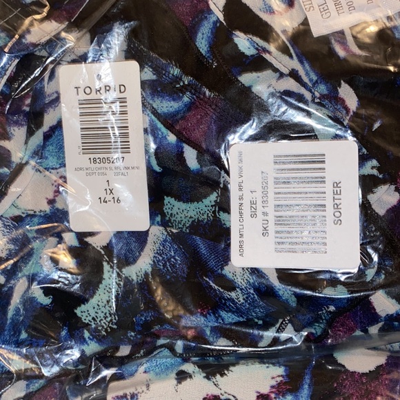 NWT TORRID Mini Chiffon Ruffle Dress - Black Abstract - Picture 8 of 9